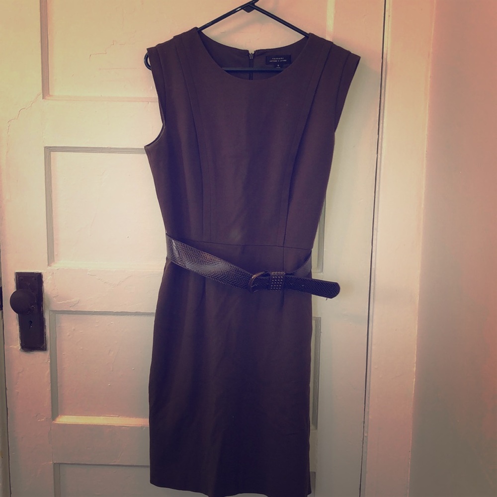 Tahari Size 8 Army Green Dress